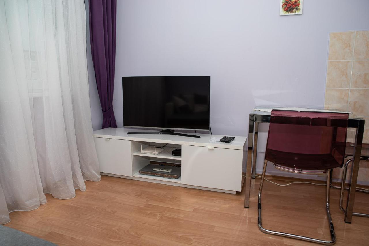 Lovely One Bedroom Apartment Nové Zámky Exterior foto